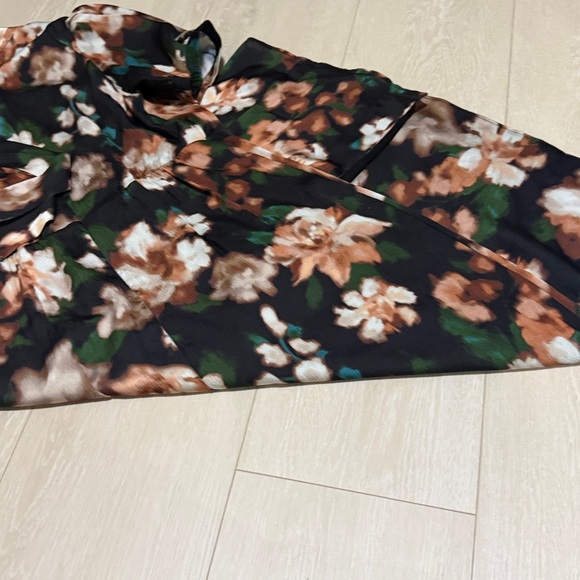 Julia Jordan Floral Midi Dress - Black, Brown, Green - Picture 10 of 10